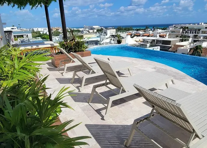 Fabulosa Vista Al Mar Desde La Piscina Infinita Playa del Carmen